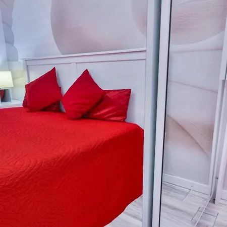 Apartamento !new! Due Laghi -